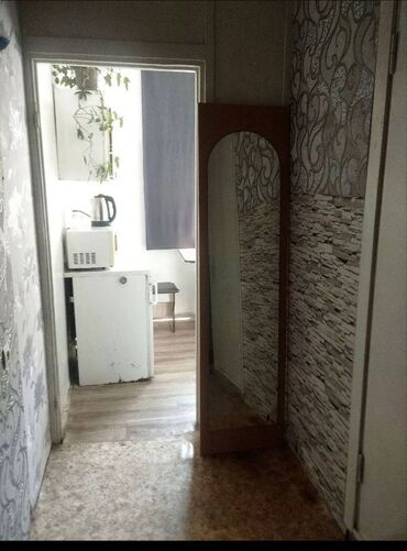 Продажа квартир: 1 комната, 35 м², 105 серия, 4 этаж, Косметический ремонт