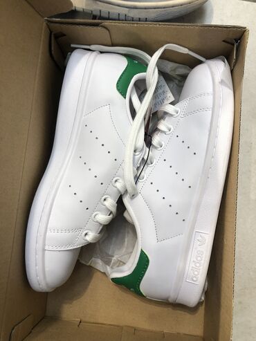 Кроссовки и спортивная обувь: Adidas Stan smith унисекс