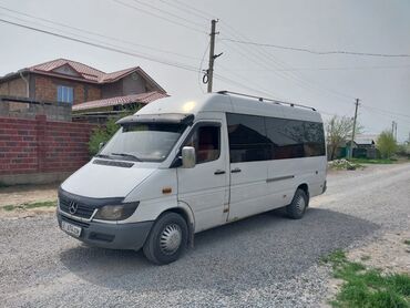 shredery 2 kompaktnye: Автобус, 2001 г., 2.7 л