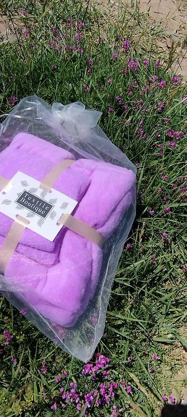 Полотенца: Комплект из двух полотенец, коралловый флис. Одно банное 70*140 см at lalafo.kg — 6 Полотенца: Комплект из двух полотенец, коралловый флис. Одно банное 70*140 см — 6