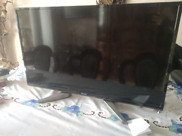 Televizorlar: Sharp LED televizor - Ekran: təxminən 40–43 düym diaqonal (nazik — 1