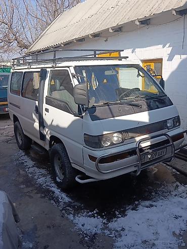 Mitsubishi L300: 1996 г., 2.4 л, Механика, Дизель, Минивэн — 1