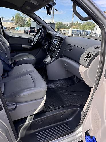 Hyundai: Hyundai Starex: 2019 г., 2.5 л, Автомат, Дизель, Фургон — 14