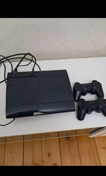 плейстейшен 2 цена: PS 3 konsulu satılır ela vəziyyətdədir heç bir pranlemi yoxdur