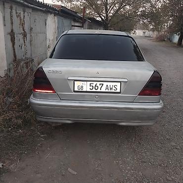 битый ауди: На разбор. 1.8 автомат. кому что надо звоните. Есть всё. Детали — 3