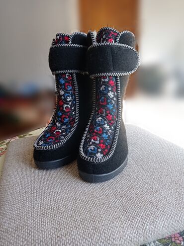 обувь зимние: Сапоги, 38, цвет - Черный