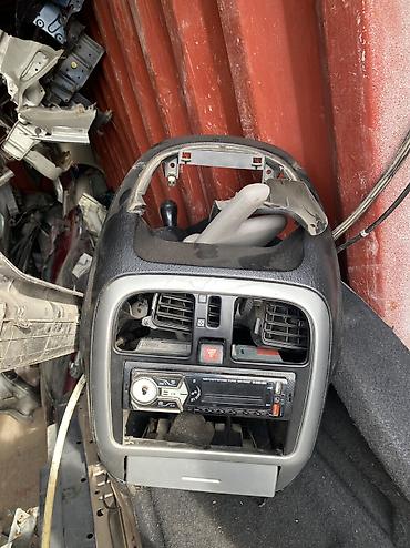 Диски: Литые Диски R 17 Комплект, отверстий - 5 at lalafo.kg — 4 Диски: Литые Диски R 17 Комплект, отверстий - 5 — 4