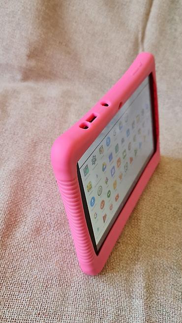 Tableti: Acer Iconia tablet sa Android operativnim sistemom - Ekran: približno — 6