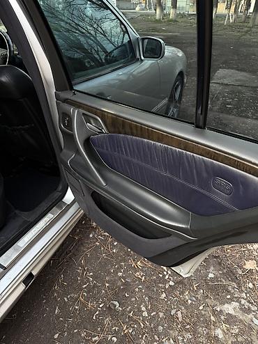 Mercedes-Benz: Mercedes-Benz E-Class: 2000 г., 4.3 л, Автомат, Бензин, Седан — 12