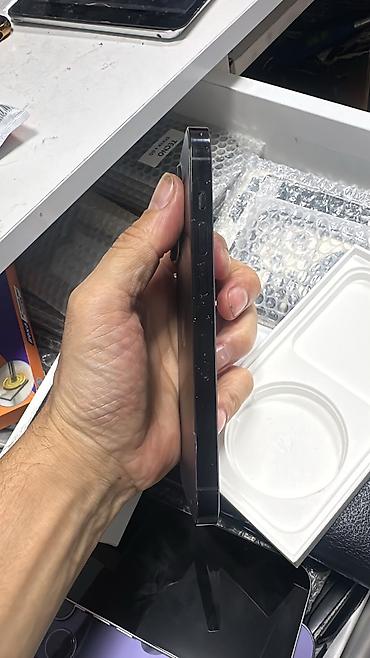 iphone 14 pro max dubai version: IPhone 14 Pro, 128 GB, Qara, Face ID — 3