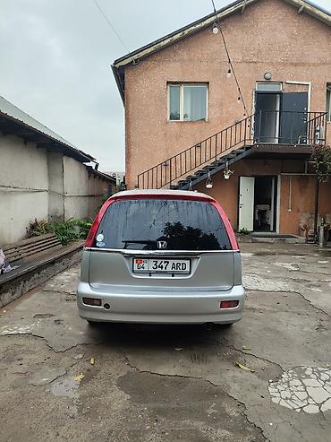 toyota stream: Honda Stream: 2002 г., 2 л, Автомат — 3