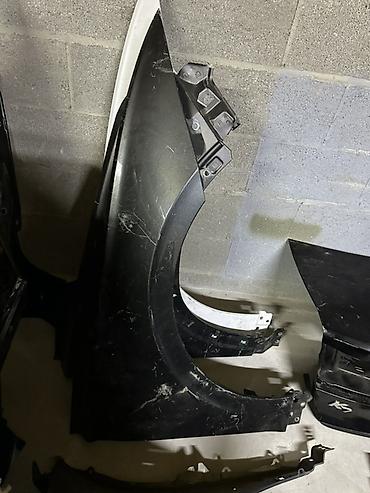 Крылья и комплектующие: Передние крылья для легковых автомобилей — большой выбор. Крыло — 15