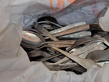 Другие товары для кухни: Продаю посуду разную. Тарелки по 80 сом пялушки по 40 сом термос — 8