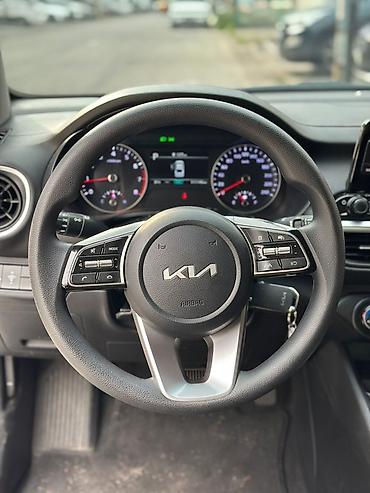 Продажа авто: Kia K3: 2022 г., 1.6 л, Автомат, Бензин, Седан — 8