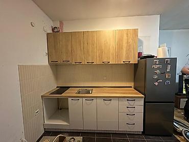 Kuhinjski nameštaj: Kuhinja po vašoj meri. Precizno. Elegantno. Dugotrajno. Predstavljamo — 4