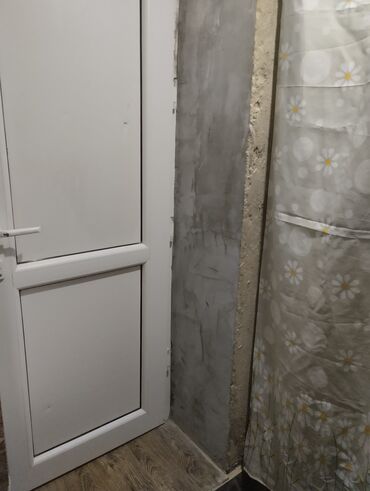 Uzunmüddətli kirayə mənzillər: Bu mənzil yaşayış üçün rahat və funksional bir məkan təmin edir. Geniş — 7