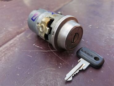 Auto delovi: Brava paljenja Lada 2121,21213,21214 Niva, Lada 7 Riva br.2. Polovno — 1