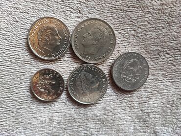 novine: Na prodaju stare kovanice lot od 5 kom