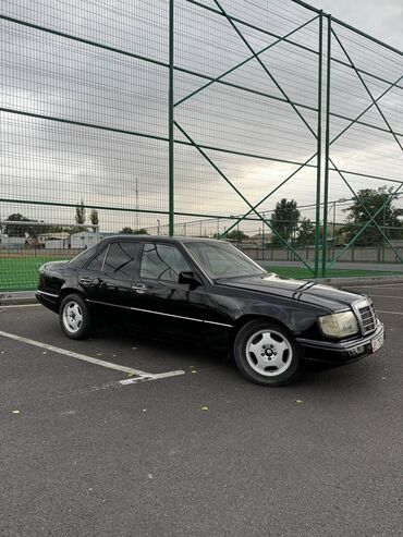 каропка мерседес 124: Mercedes-Benz W124: 1991 г., 2 л, Автоматтык, Бензин, Седан