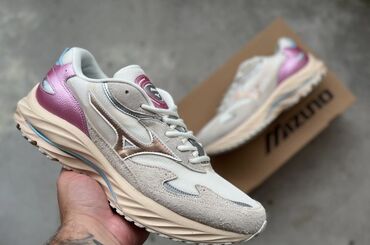 лоро пиано обувь женская цена: Кроссовкалар, 38.5, 39, Mizuno, Жаңы, Өзү алып кетүү
