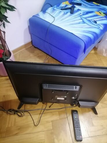 Televizori: TV led tanki 32 inca ili 82 dijagonala ekrana sa daljinskim ispravan — 9