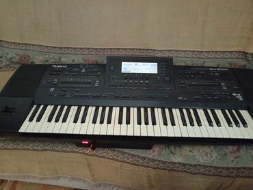 Pianolar: Sintezator, Roland