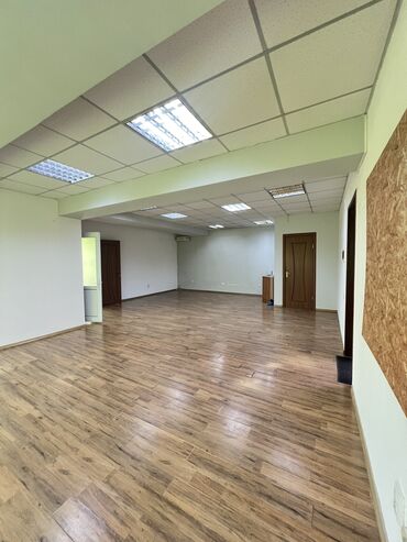 коммерческое помещение аренда: Сдаю Офис, 120 м², В административном здании, 1 линия, С отдельным входом, С отдельным сан узлом
