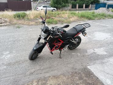 Мотоциклы: Спортбайк 250 куб. см, Бензин, Взрослый — 6