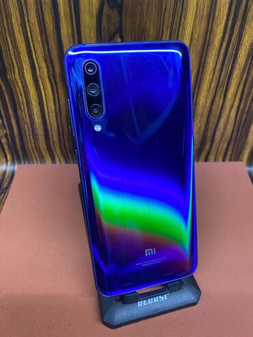 mi note 8: Xiaomi, Mi 9, Б/у, 128 ГБ, цвет - Синий, 2 SIM