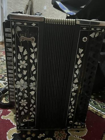 ako: Qarmon – dekorlu, ana mirvari naxışlı - Növ: knopf akordeon tipli — 3