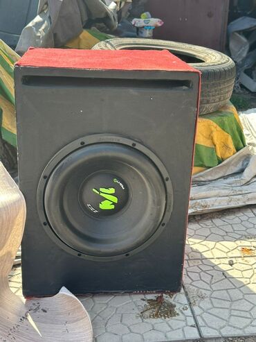 колонка на буфер: Продаю саб мачете про. 1500 ватт. Оригинал. Усилок аура, с