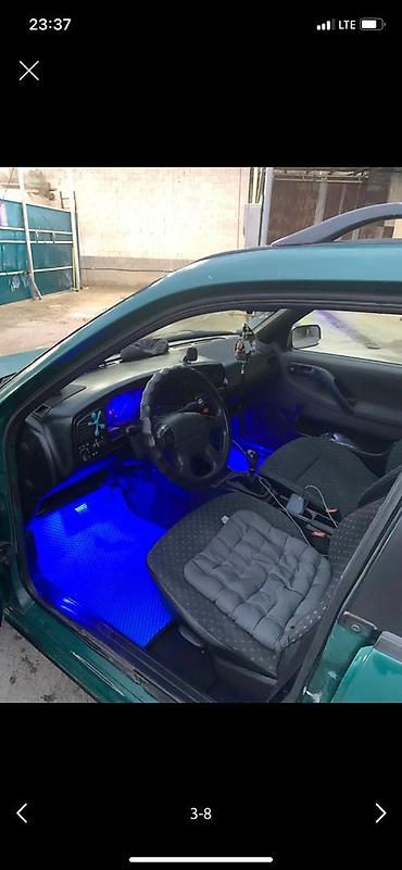 Volkswagen: Volkswagen Passat Variant: 1992 г., 0.2 л, Механика, Универсал — 8