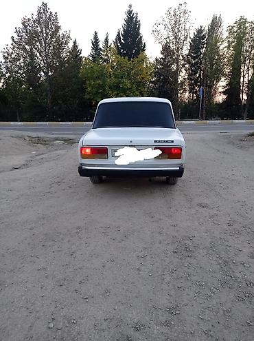 turbo az atego: VAZ 2107 avtomobili təqdim olunur. Sedan kuzovlu, ağ rəngli klassik — 9