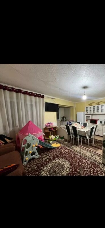 Долгосрочная аренда домов: 55 м², 3 комнаты, Парковка, Забор, огорожен