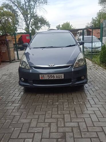 Toyota: Toyota WISH: 2004 г., 1.8 л, Автомат, Бензин, Минивэн