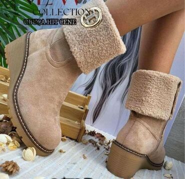 nove starke: Ugg mini boots, color - Beige, 38