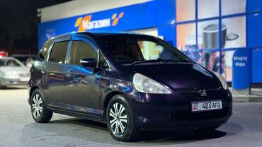 Honda: Honda Fit: 2006 г., 1.3 л, Автомат, Бензин, Хэтчбэк