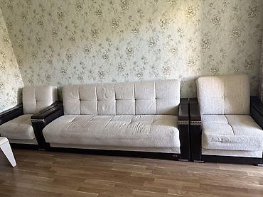 divan tek: 3 hissəli yumşaq mebel dəsti: - 1 ədəd üçnəfərlik divan - 2 ədəd tək — 1