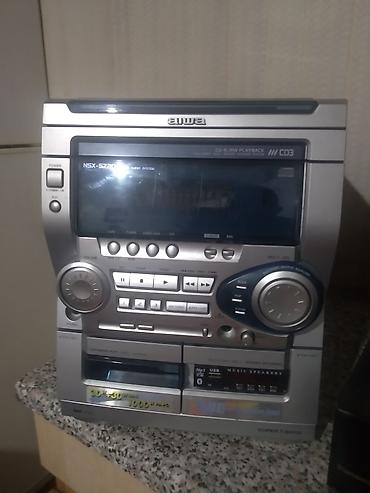 cd player: Aiwa NSX-SZ20 kompakt audio sistemi - 3 diskli CD çalğı (CD, CD‑R/RW — 1