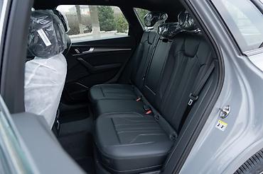 audi 100 c 4: Audi Q5: 2025 г., Автомат, Бензин, Внедорожник — 7