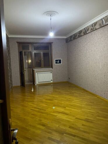 nizami metrosunda kiraye heyet evleri: 3 комнаты, 125 м²