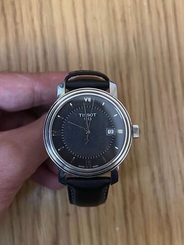 Qol saatları: Qol saatı, Tissot, rəng - Qara