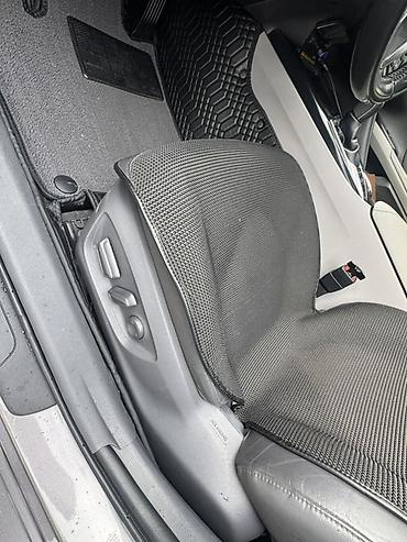 byd e2 2019: Toyota Camry: 2019 г., 2.5 л, Вариатор, Гибрид, Седан — 10