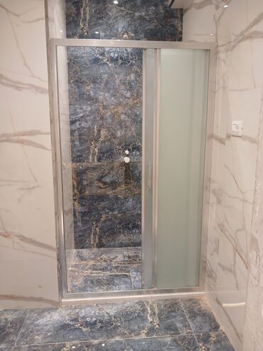 Duş kabinaları, arakəsmələr: Yeni Arakəsmə, Künc üçün, Pulsuz çatdırılma — 4