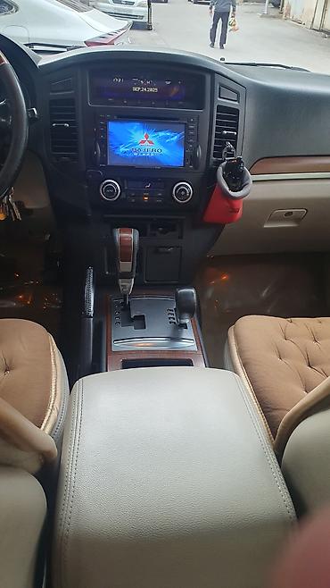 pajero stop: Mitsubishi Pajero GLS, V6 benzin mühərriki, tam ötürücülü ofroud/SUV — 9