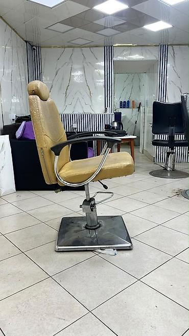 Salon, tibbi mebel: Ikisi bir yerde satilir biraz temire ehtiaci var kreslolar esmek var — 1