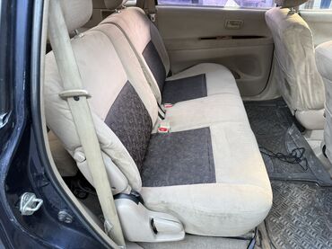 Toyota: Toyota Ipsum: 2000 г., 2 л, Автомат, Газ, Минивэн — 15