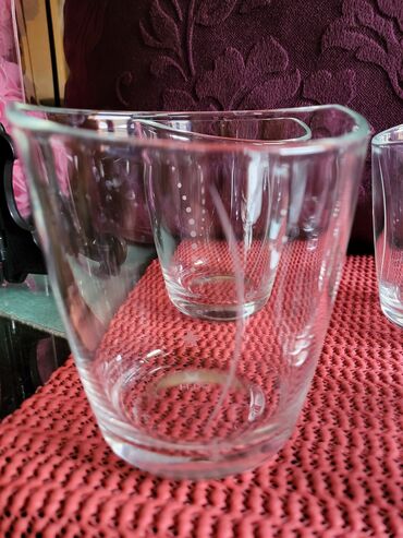 Čaše: Case nove lep,oblik Italija Sanpelegrino univerzalne. Komada. 6 na lalafo.rs — 10 Čaše: Case nove lep,oblik Italija Sanpelegrino univerzalne. Komada. 6 — 10