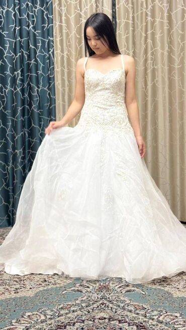 Юбки: Жаңы той көйнөктөр сатылат! Размери: 44–46 ✨ Түрү: Карсеттик, перчатка at lalafo.kg — 8 Юбки: Жаңы той көйнөктөр сатылат! Размери: 44–46 ✨ Түрү: Карсеттик, перчатка — 8