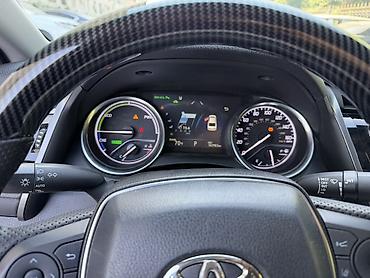 rr: Toyota Camry: 2018 г., 2.5 л, Вариатор, Гибрид, Седан — 8